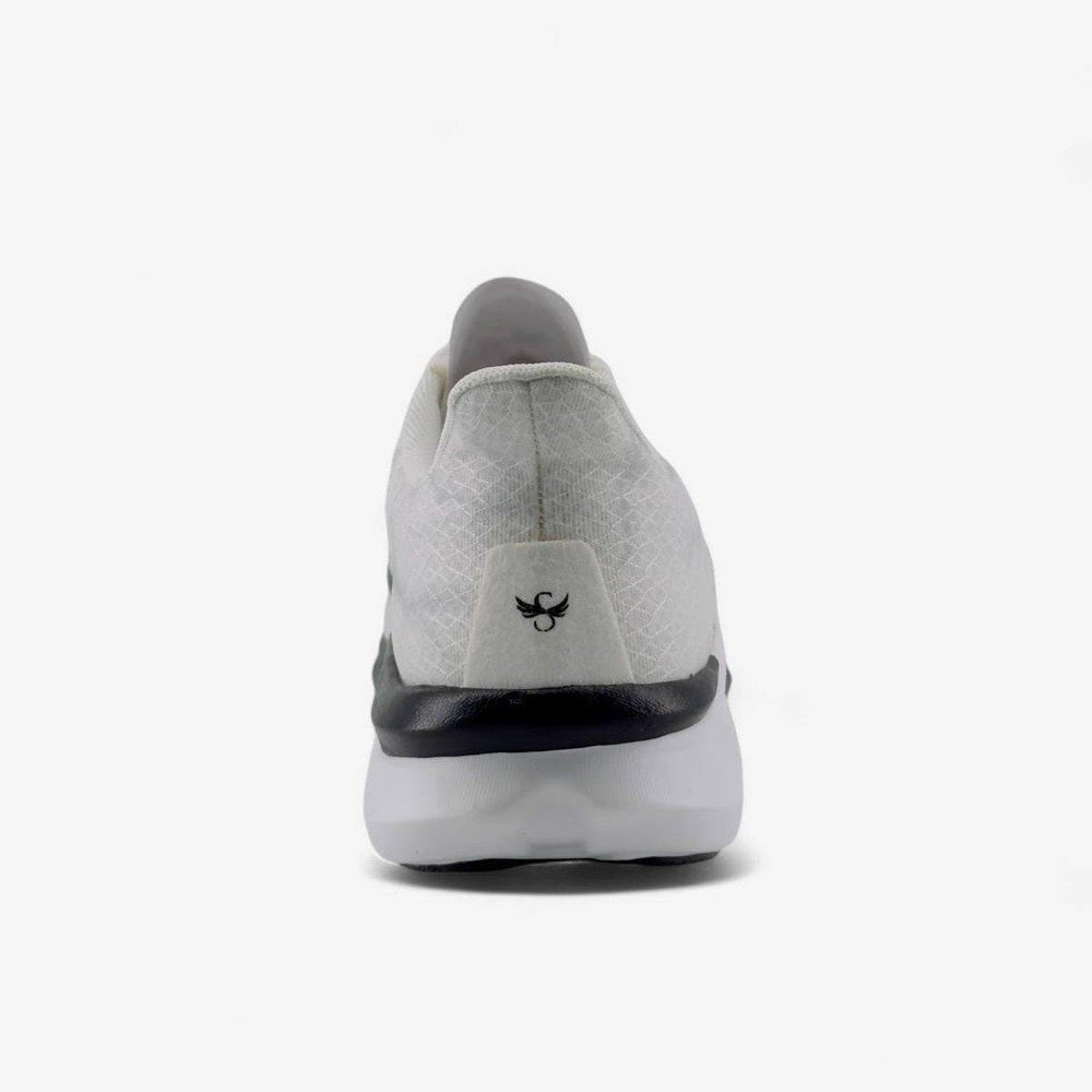 
                  
                    white mens running shoes
                  
                